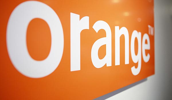 Telecom provider Orange hacked, 800 000 customer records stolen